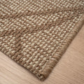 kumipohjainen matto ulpu beige lähikuva