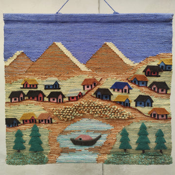 Seinävaate Keskellä kylää 75 cm x 68 cm