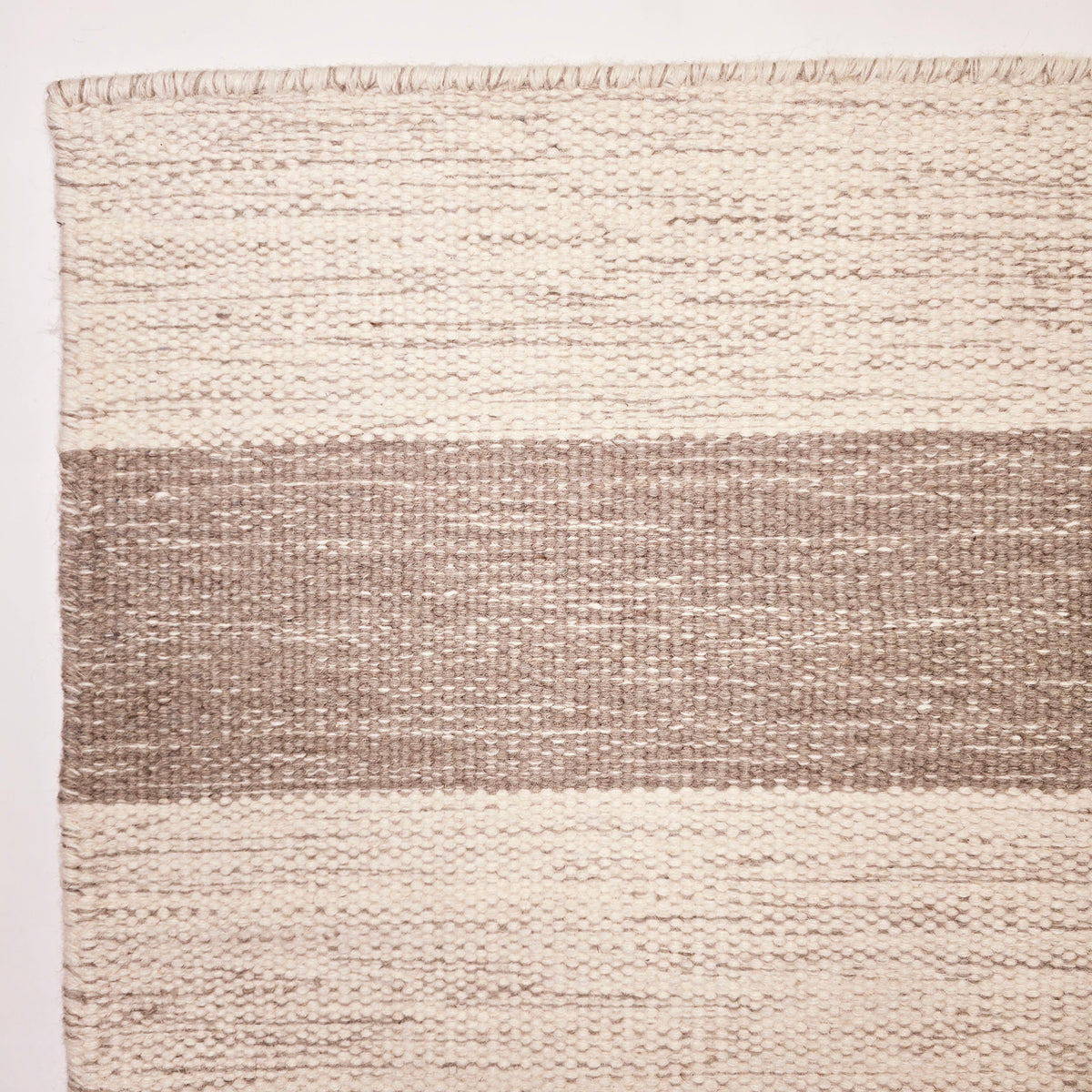 villamatto stripes beigen kulma